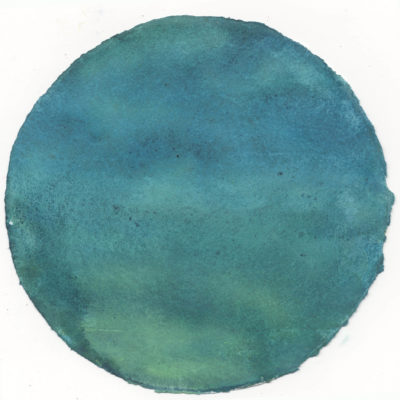 Diffusion de pigments bleus, verts ‘étang’ 8, pigments, aquarelle, liant aquarelle et gomme arabique sur papier aquarelle, 15 x 15 cm, 2020.